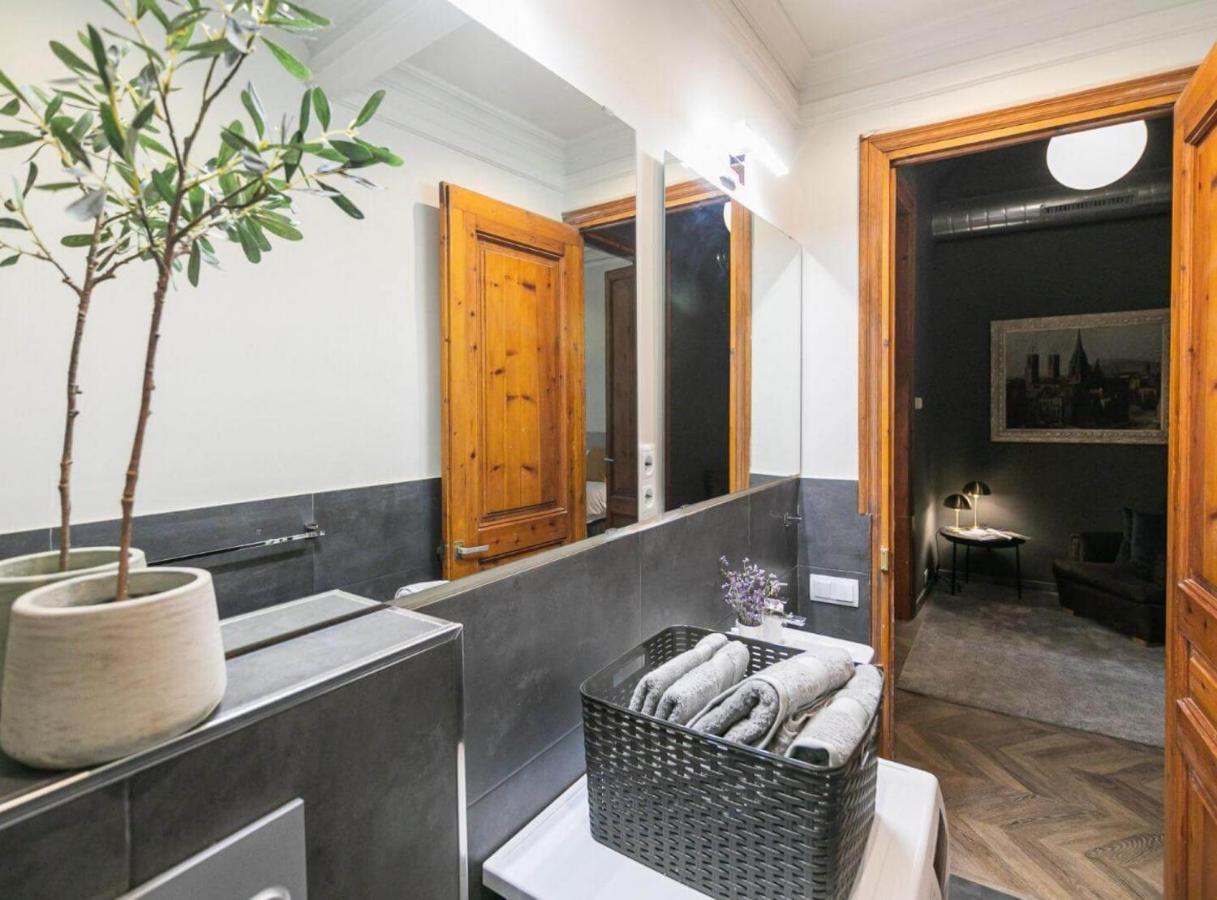 Appartement Avinyo 2 Gotic - Spacious Loft In Gothic Quarter! *
