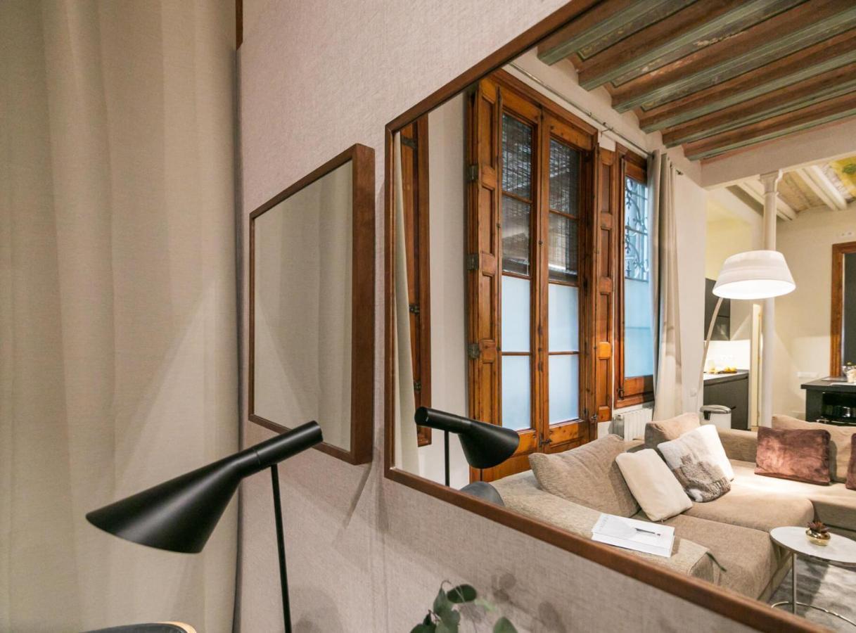 Avinyo 2 Gotic - Spacious Loft In Gothic Quarter! Appartement